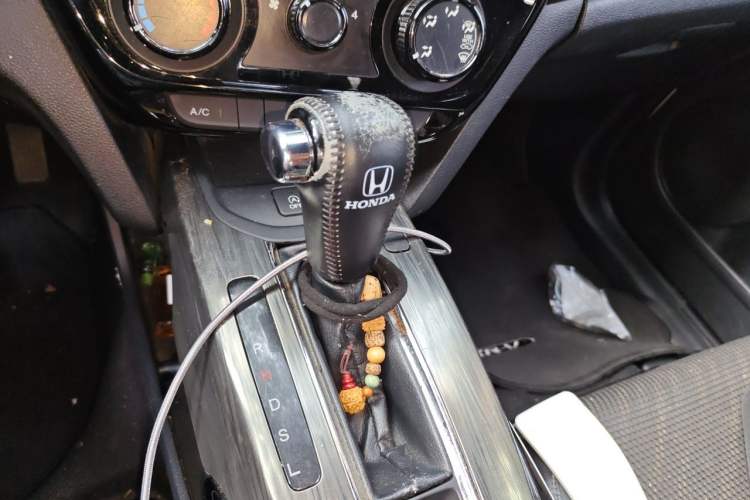 Used Honda XR-V 2015 1.8L EXi CVT Comfort Version Gear Lever