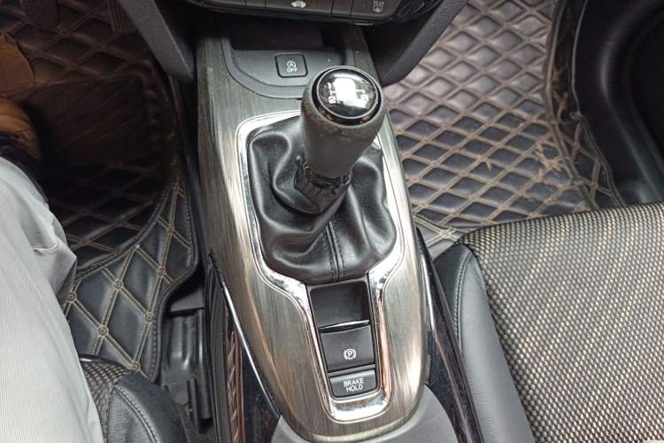Used Honda XR-V 2015 1.8L EXi Manual Comfort Edition Gear Lever