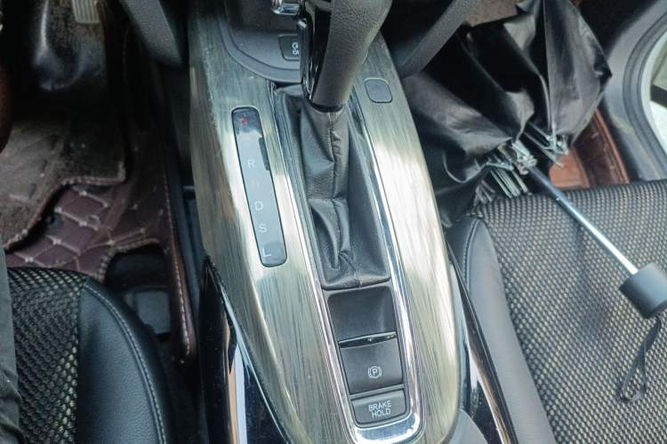 Used Honda XR-V 2015 1.8L EXi CVT Comfort Version Gear Lever