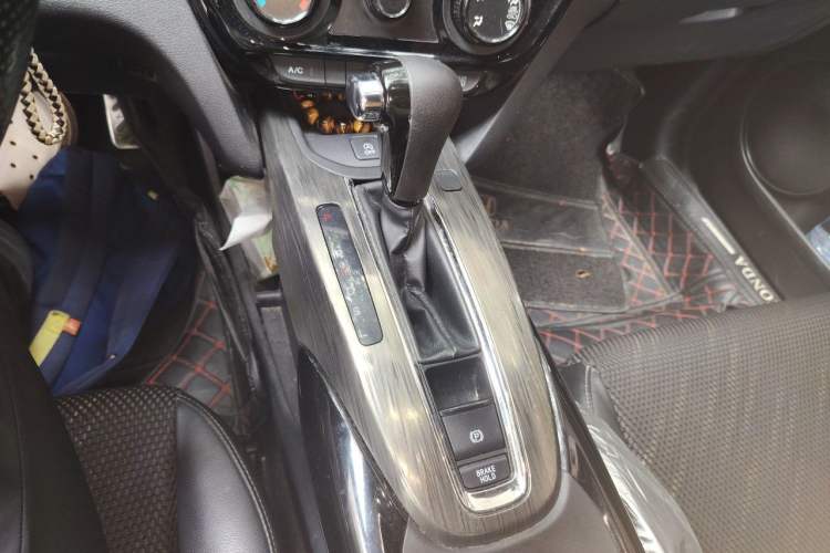 Used Honda XR-V 2015 1.8L EXi CVT Comfort Version Gear Lever