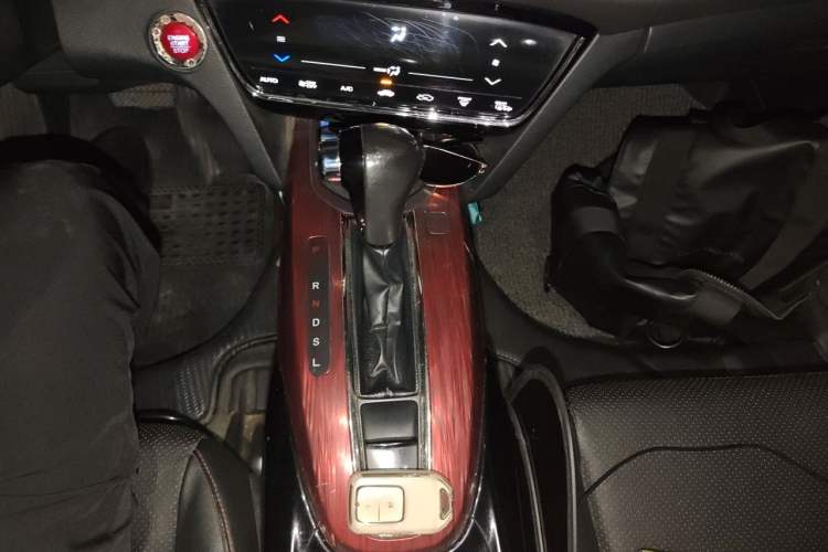 Used Honda XR-V 2015 1.8L VTi CVT Luxury Edition Gear Lever