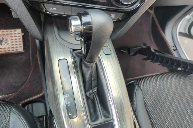 Used Honda XR-V 2015 1.8L EXi CVT Comfort Version Gear Lever