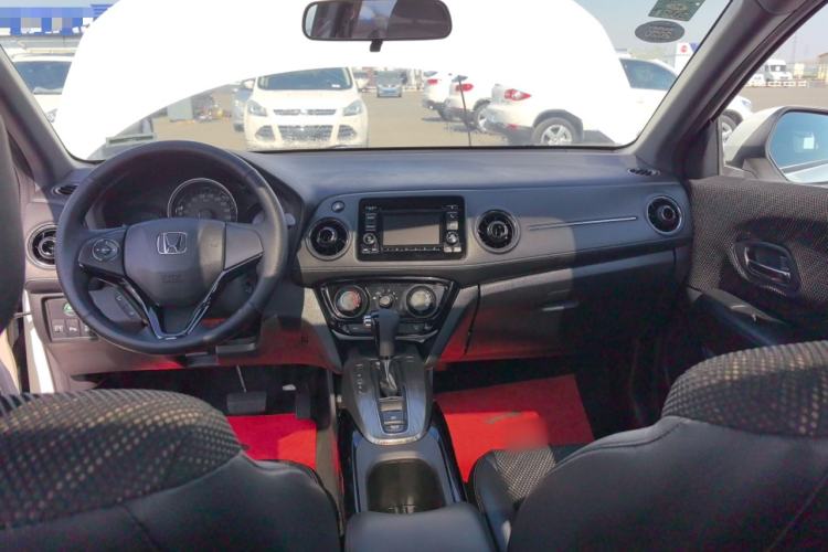 Used Honda XR-V 2015 1.8L EXi CVT Comfort Version Headliner