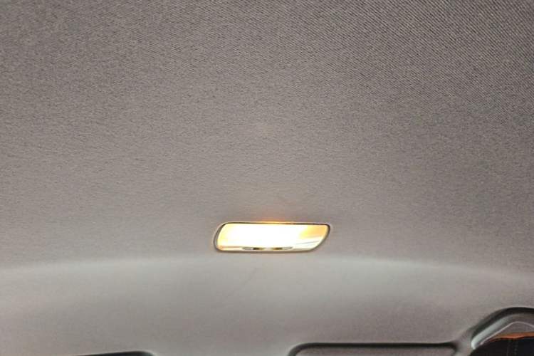 Used Honda XR-V 2015 1.5L LXi CVT Classic Edition Headliner