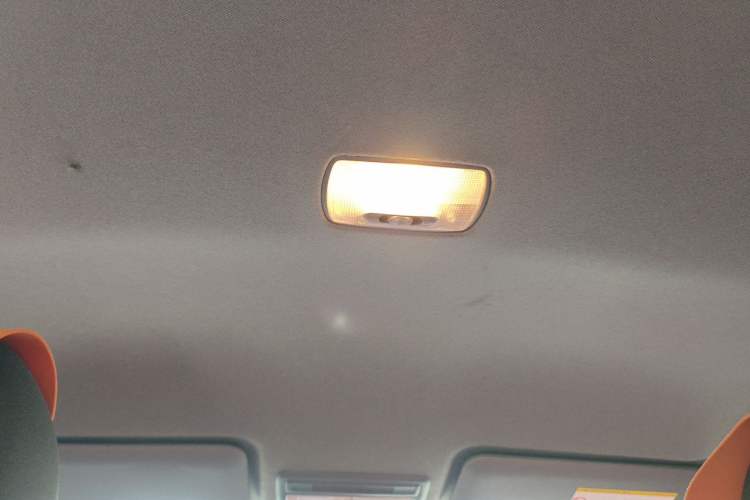 Used Honda XR-V 2015 1.5L LXi CVT Classic Edition Headliner