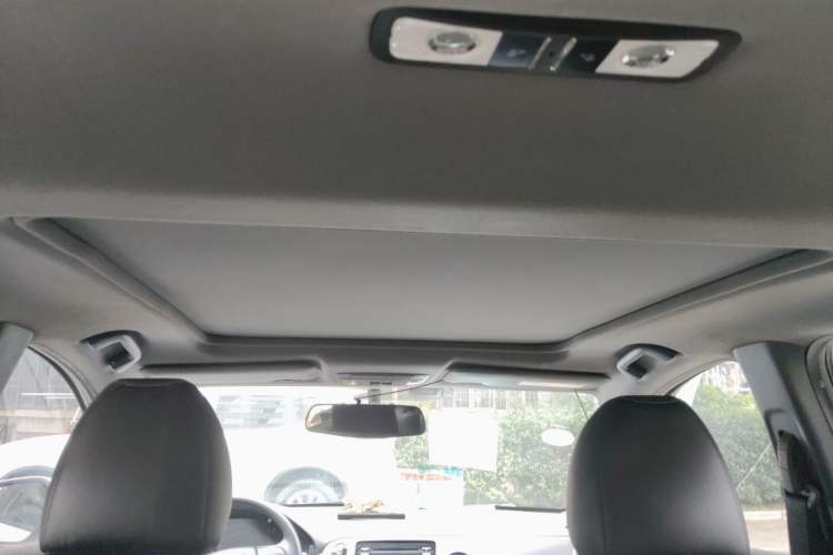 Used Honda XR-V 2015 1.8L EXi Manual Comfort Edition Headliner