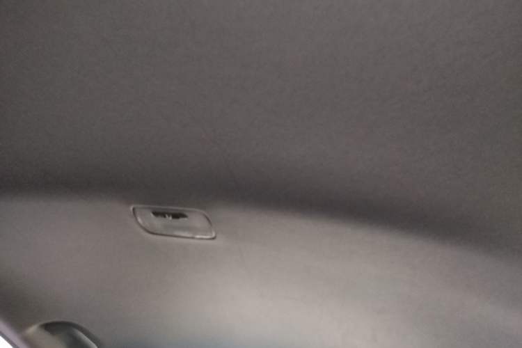 Used Honda XR-V 2015 1.5L LXi CVT Classic Edition Headliner