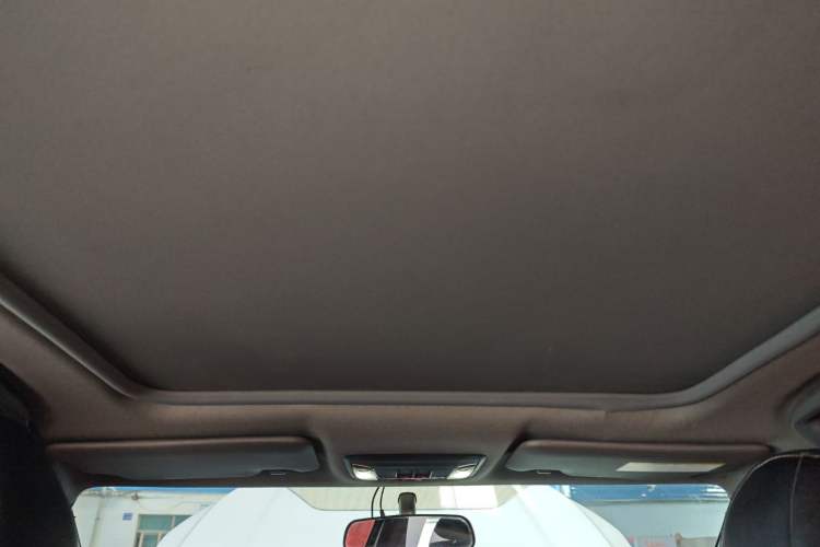 Used Honda XR-V 2015 1.8L EXi CVT Comfort Version Headliner