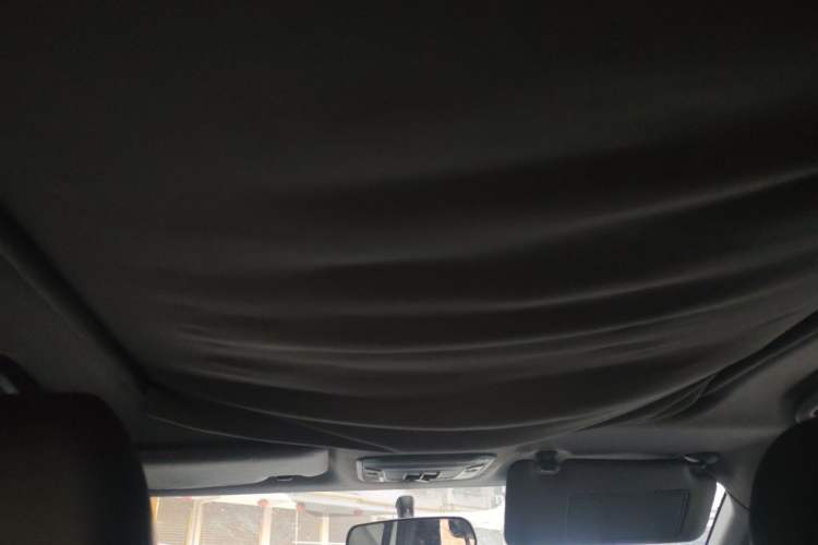 Used Honda XR-V 2015 1.8L EXi Manual Comfort Edition Headliner
