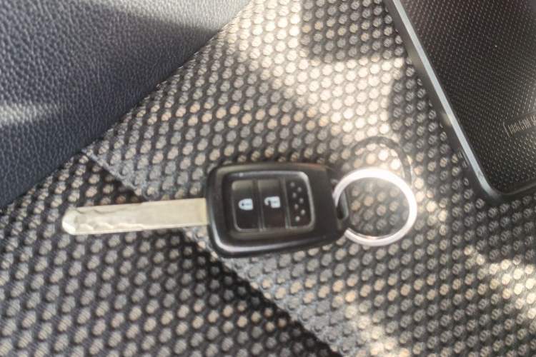 Used Honda XR-V 2015 1.8L EXi CVT Comfort Version Interior 1