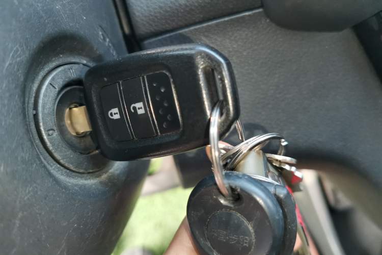 Used Honda XR-V 2015 1.5L LXi Manual Classic Edition Interior 1