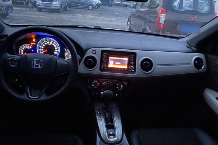 Used Honda XR-V 2015 1.8L EXi CVT Comfort Version Interior 1