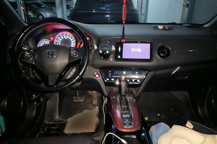Used Honda XR-V 2015 1.8L VTi CVT Luxury Edition Interior 2