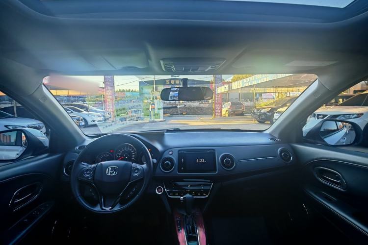 Used Honda XR-V 2015 1.8L VTi CVT Luxury Edition Interior 2