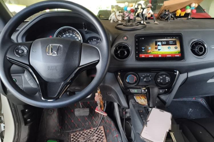 Used Honda XR-V 2015 1.5L LXi CVT Classic Edition Interior 2