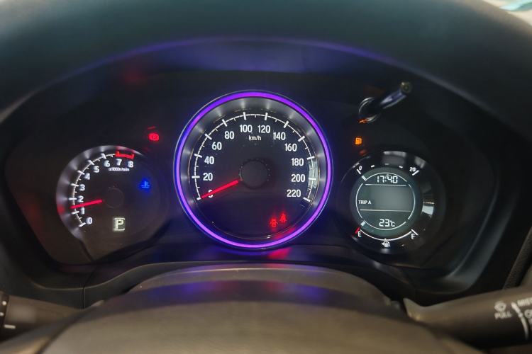 Used Honda XR-V 2015 1.5L LXi CVT Classic Edition Interior 3