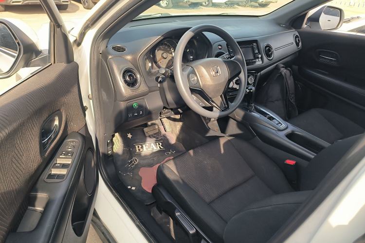 Used Honda XR-V 2015 1.5L LXi CVT Classic Edition Interior 3