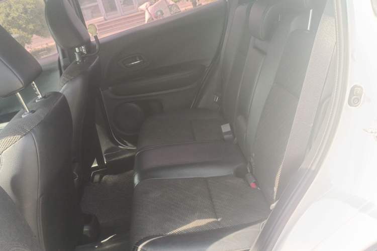Used Honda XR-V 2015 1.8L EXi CVT Comfort Version Interior 4