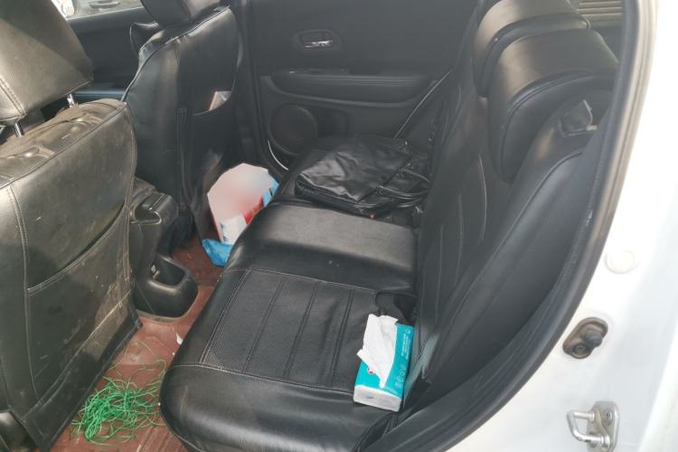 Used Honda XR-V 2015 1.5L LXi Manual Classic Edition Interior 4