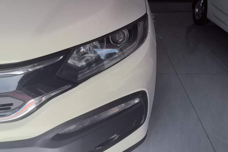 Used Honda XR-V 2015 1.8L VTi CVT Luxury Edition Left Front Headlight