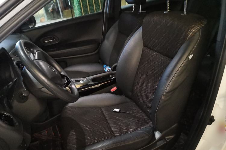 Used Honda XR-V 2015 1.8L EXi CVT Comfort Version Left Front Seat