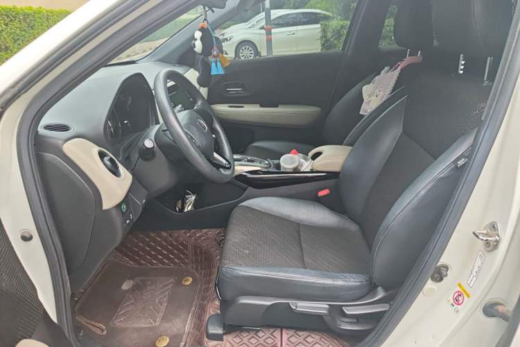 Used Honda XR-V 2015 1.8L EXi CVT Comfort Version Left Front Seat
