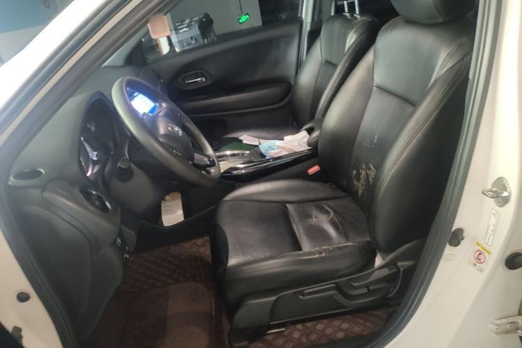 Used Honda XR-V 2015 1.8L EXi CVT Comfort Version Left Front Seat
