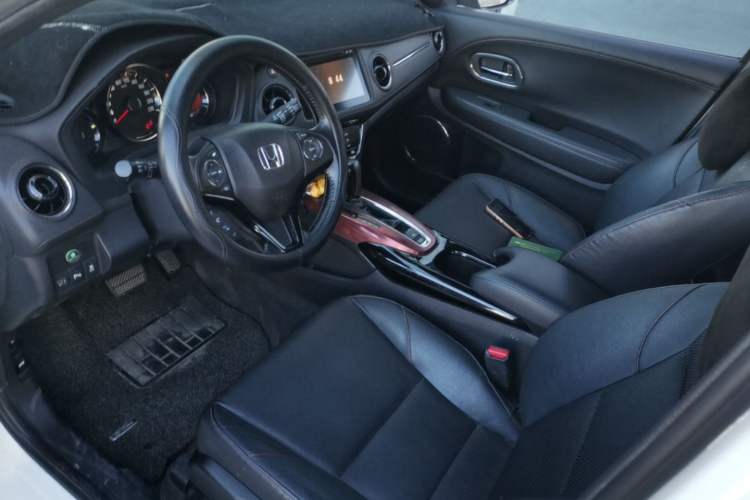 Used Honda XR-V 2015 1.8L VTi CVT Luxury Edition Left Front Seat