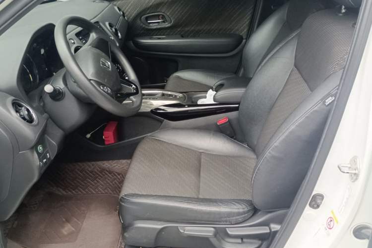 Used Honda XR-V 2015 1.8L EXi CVT Comfort Version Left Front Seat