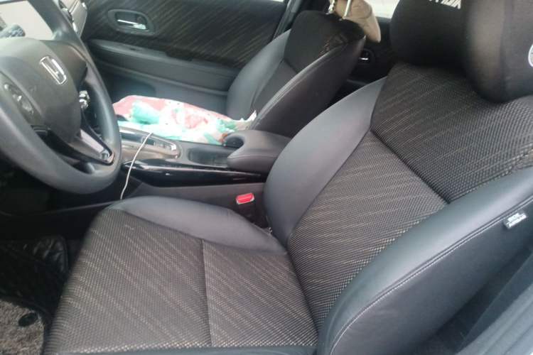 Used Honda XR-V 2015 1.8L EXi CVT Comfort Version Left Front Seat