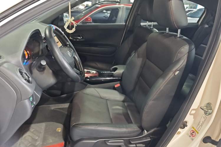 Used Honda XR-V 2015 1.8L VTi CVT Luxury Edition Left Front Seat