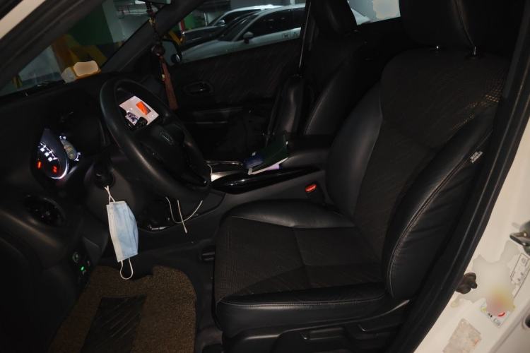 Used Honda XR-V 2015 1.8L EXi CVT Comfort Version Left Front Seat