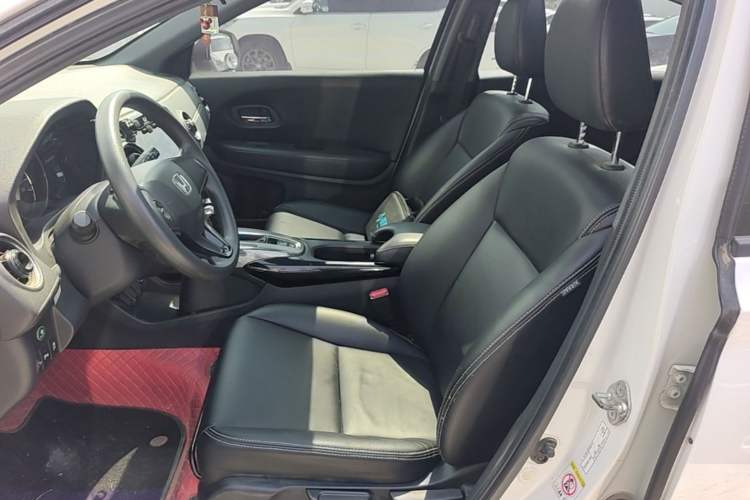 Used Honda XR-V 2015 1.8L EXi CVT Comfort Version Left Front Seat