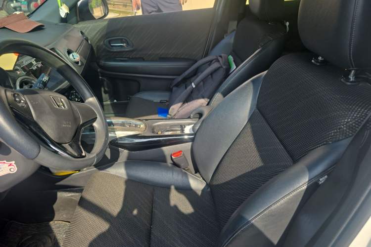 Used Honda XR-V 2015 1.8L EXi CVT Comfort Version Left Front Seat