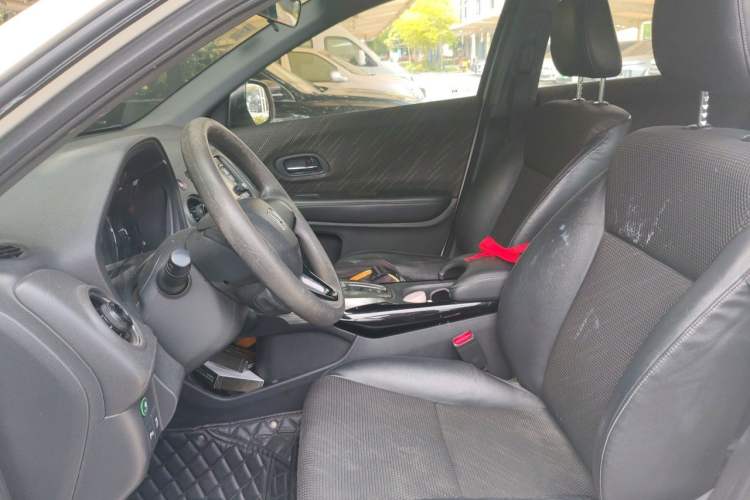 Used Honda XR-V 2015 1.8L EXi CVT Comfort Version Left Front Seat