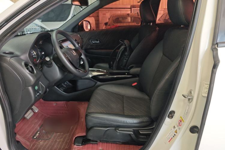 Used Honda XR-V 2015 1.8L EXi CVT Comfort Version Left Front Seat