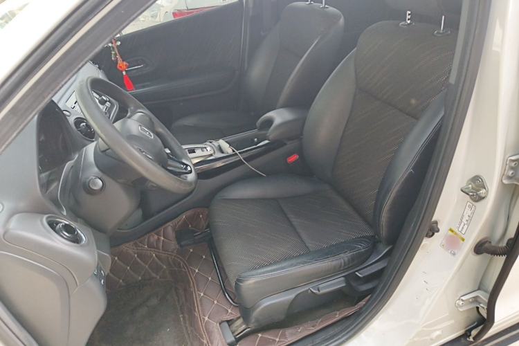 Used Honda XR-V 2015 1.8L EXi CVT Comfort Version Left Front Seat