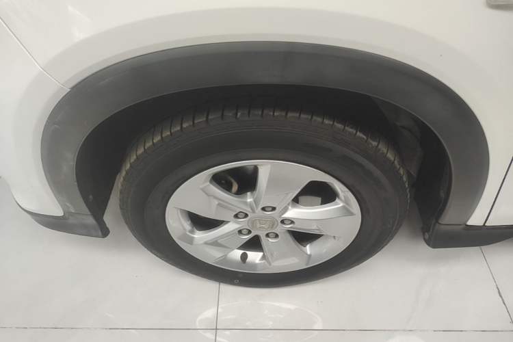 Used Honda XR-V 2015 1.5L LXi CVT Classic Edition Left Front Wheel Hub