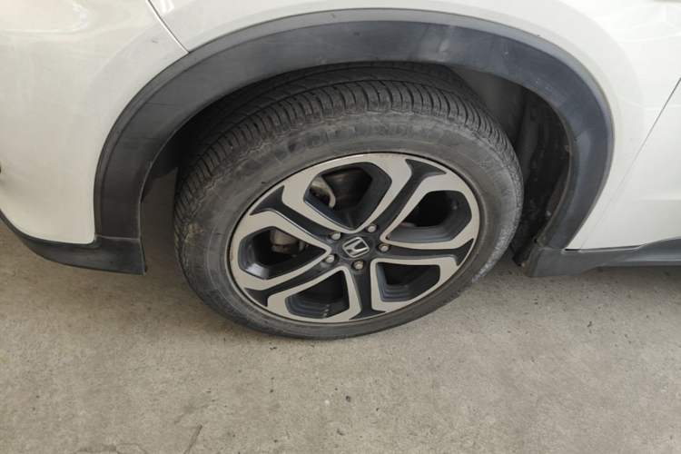 Used Honda XR-V 2015 1.8L EXi CVT Comfort Version Left Front Wheel Hub