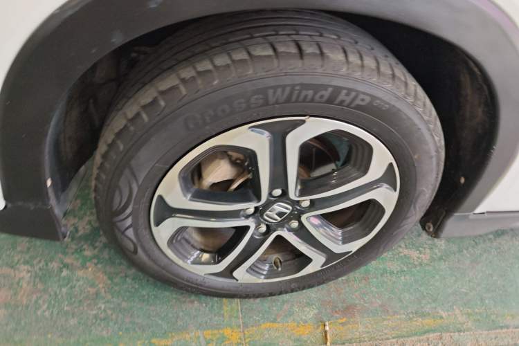 Used Honda XR-V 2015 1.8L EXi CVT Comfort Version Left Front Wheel Hub