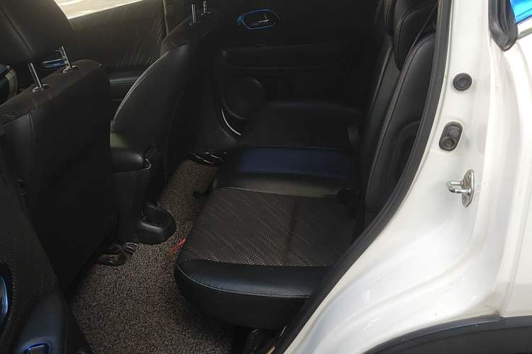 Used Honda XR-V 2015 1.8L EXi CVT Comfort Version Left Rear Seat