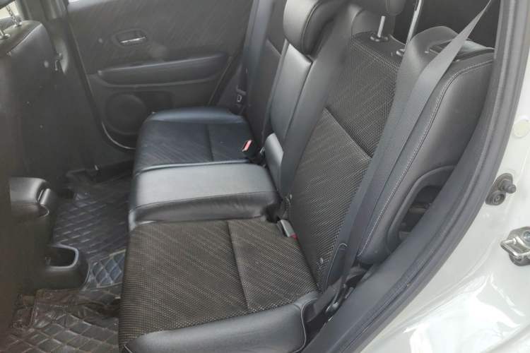 Used Honda XR-V 2015 1.8L EXi CVT Comfort Version Left Rear Seat