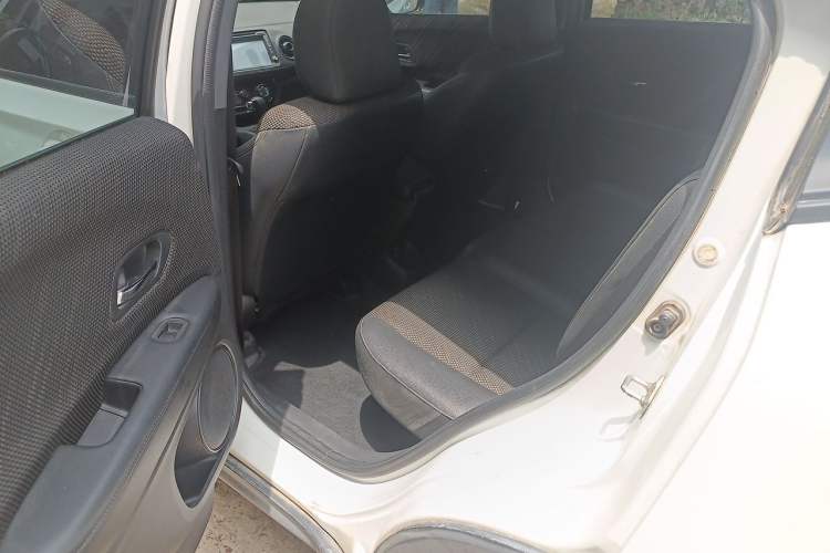 Used Honda XR-V 2015 1.8L EXi CVT Comfort Version Left Rear Seat