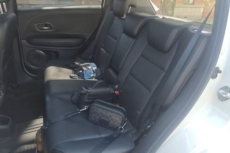Used Honda XR-V 2015 1.8L VTi CVT Luxury Edition Left Rear Seat