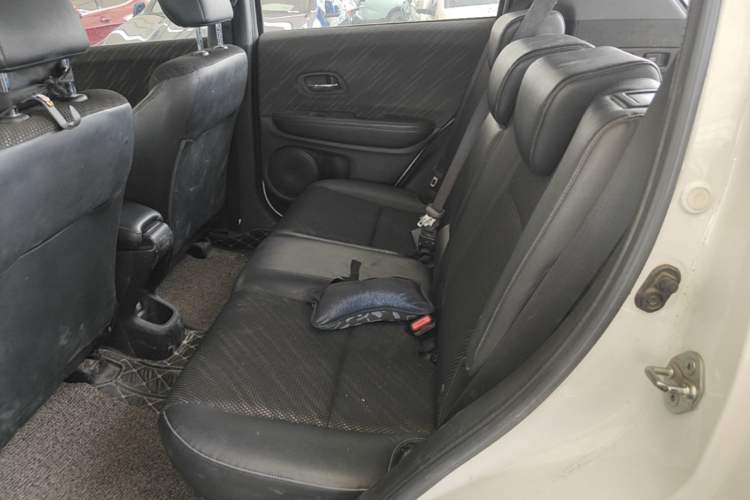 Used Honda XR-V 2015 1.8L EXi CVT Comfort Version Left Rear Seat