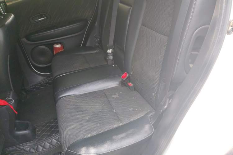 Used Honda XR-V 2015 1.8L EXi CVT Comfort Version Left Rear Seat