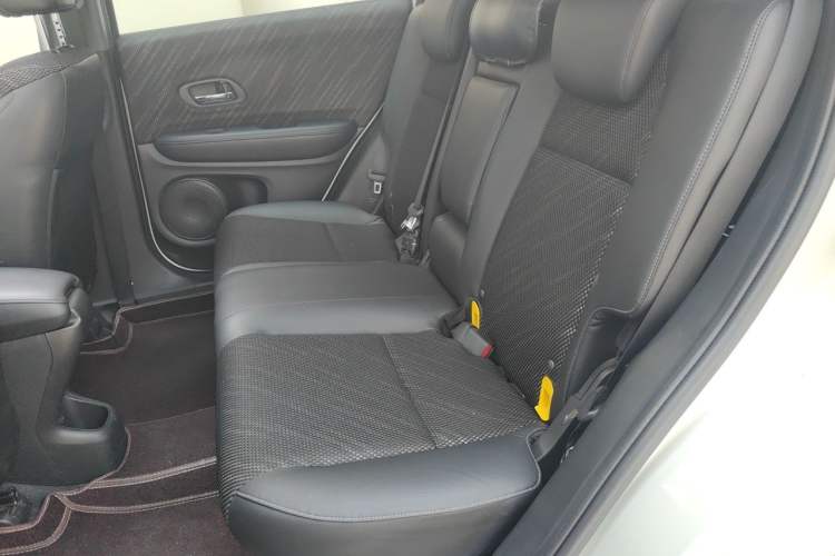 Used Honda XR-V 2015 1.8L EXi CVT Comfort Version Left Rear Seat
