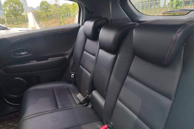 Used Honda XR-V 2015 1.8L VTi CVT Luxury Edition Left Rear Seat