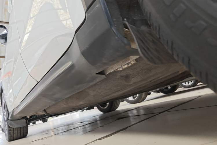 Used Honda XR-V 2015 1.8L EXi CVT Comfort Version Left Side Sill
