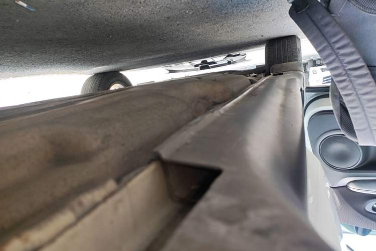 Used Honda XR-V 2015 1.5L LXi Manual Classic Edition Left Side Sill